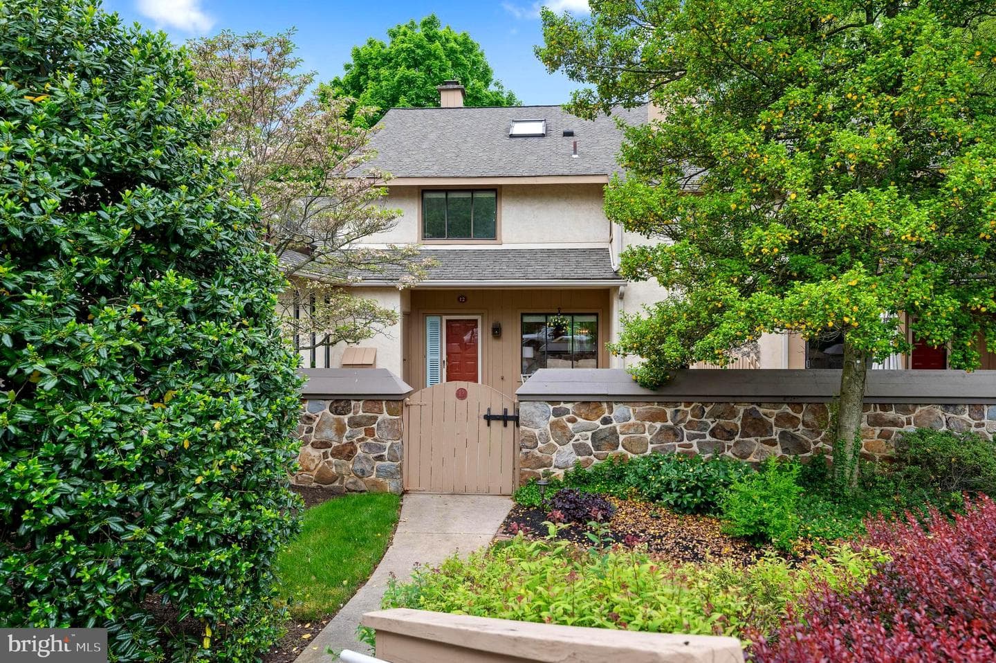 12 Sugar Knoll Drive photo 1