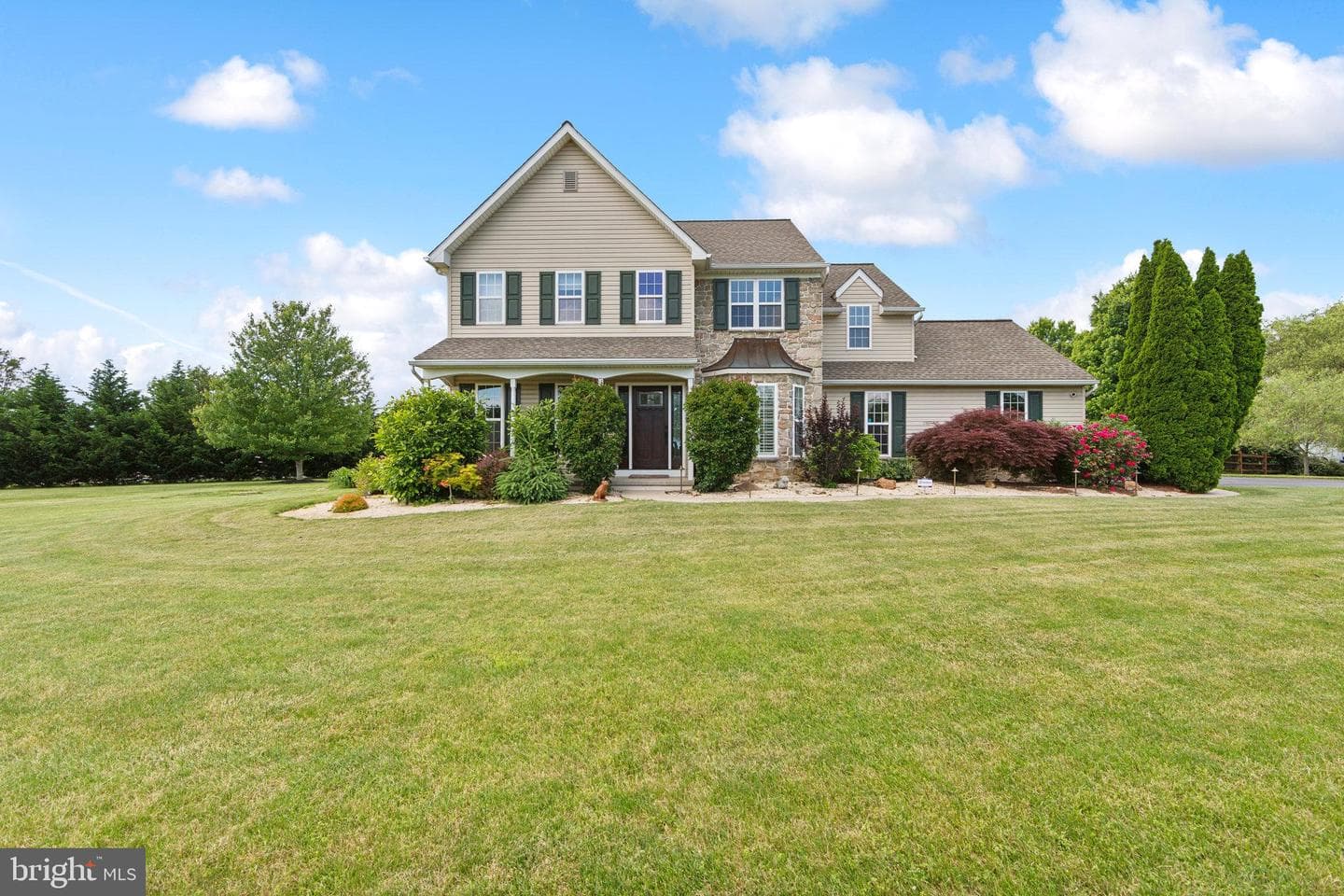 127 Valleyview Circle photo 1