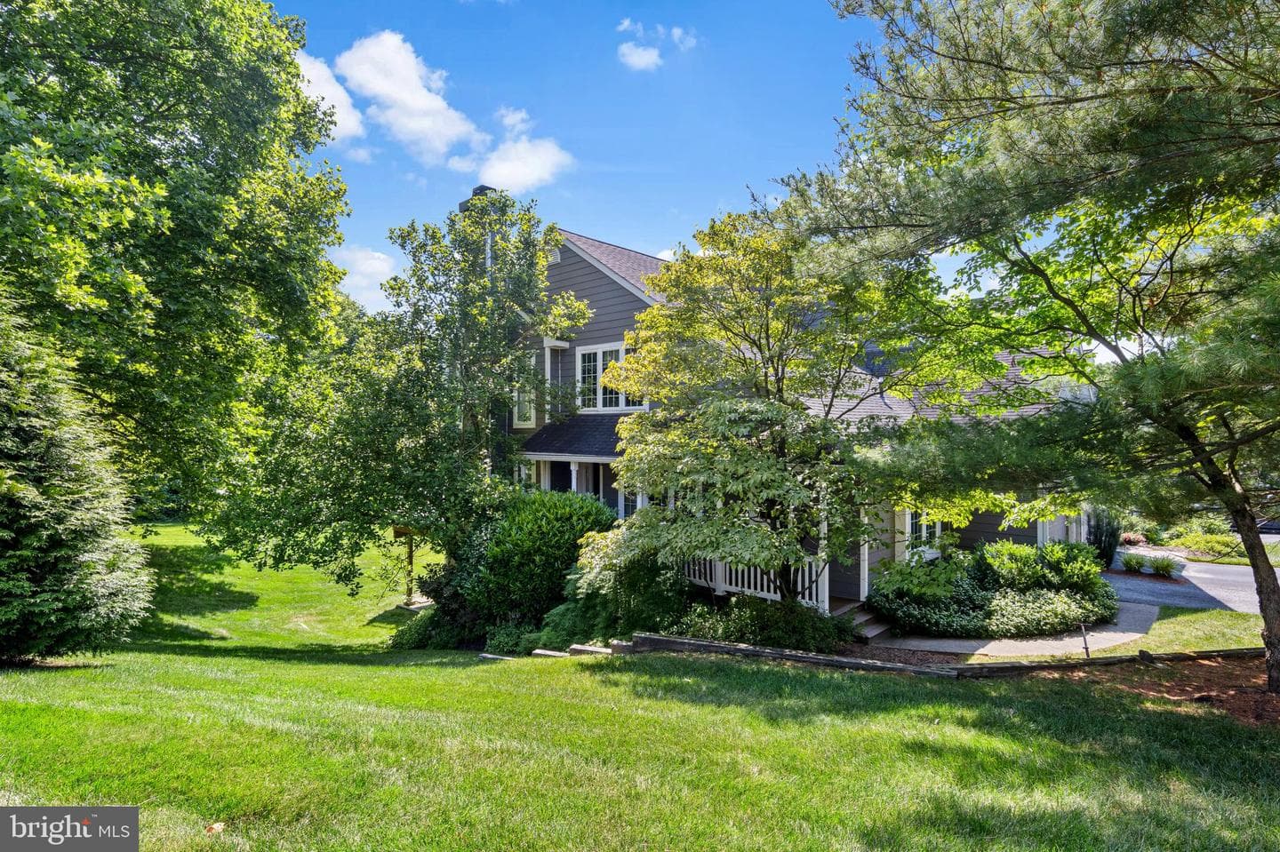 201 E Village Lane photo 1
