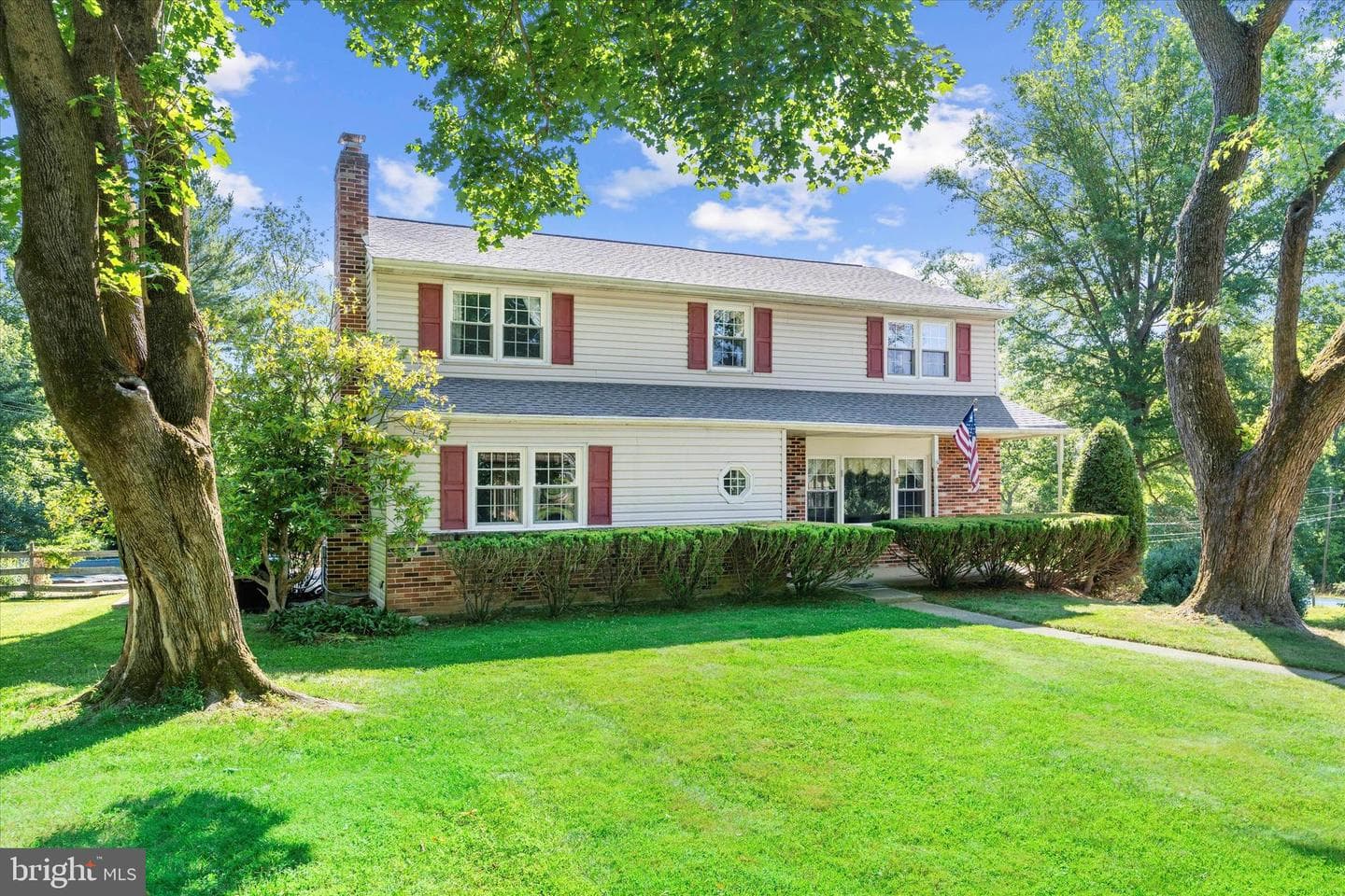 28 Constitution Drive photo 1