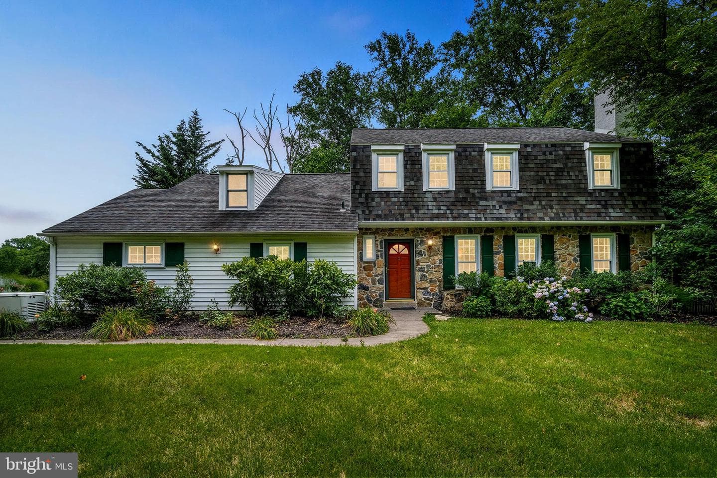 101 Red Fox Lane photo 1