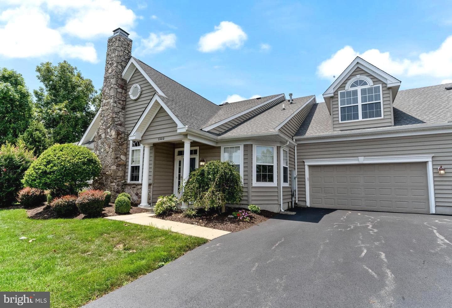 1302 Dawman Road photo 1