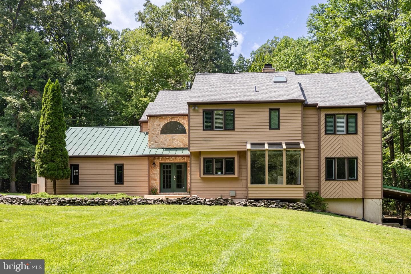 704 N Whitford Road photo 1