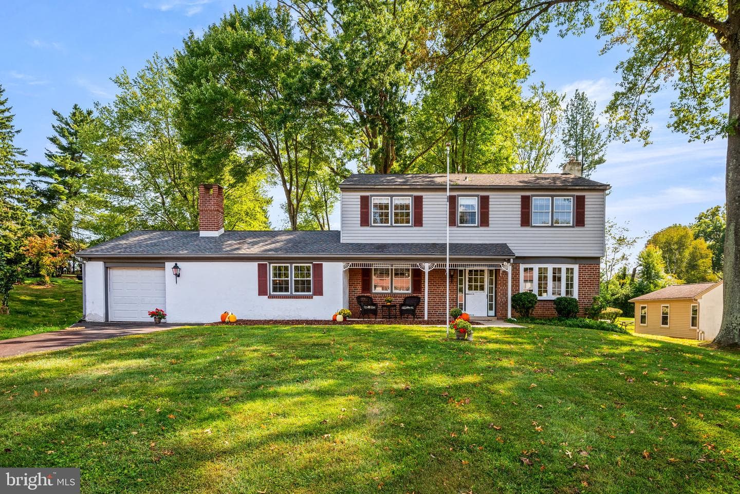 1254 Ravens Lane photo 1
