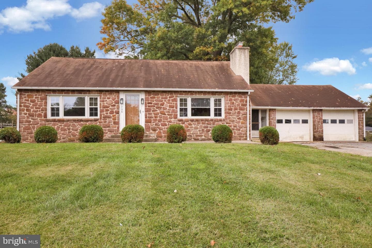 1706 Valmont Drive photo 1