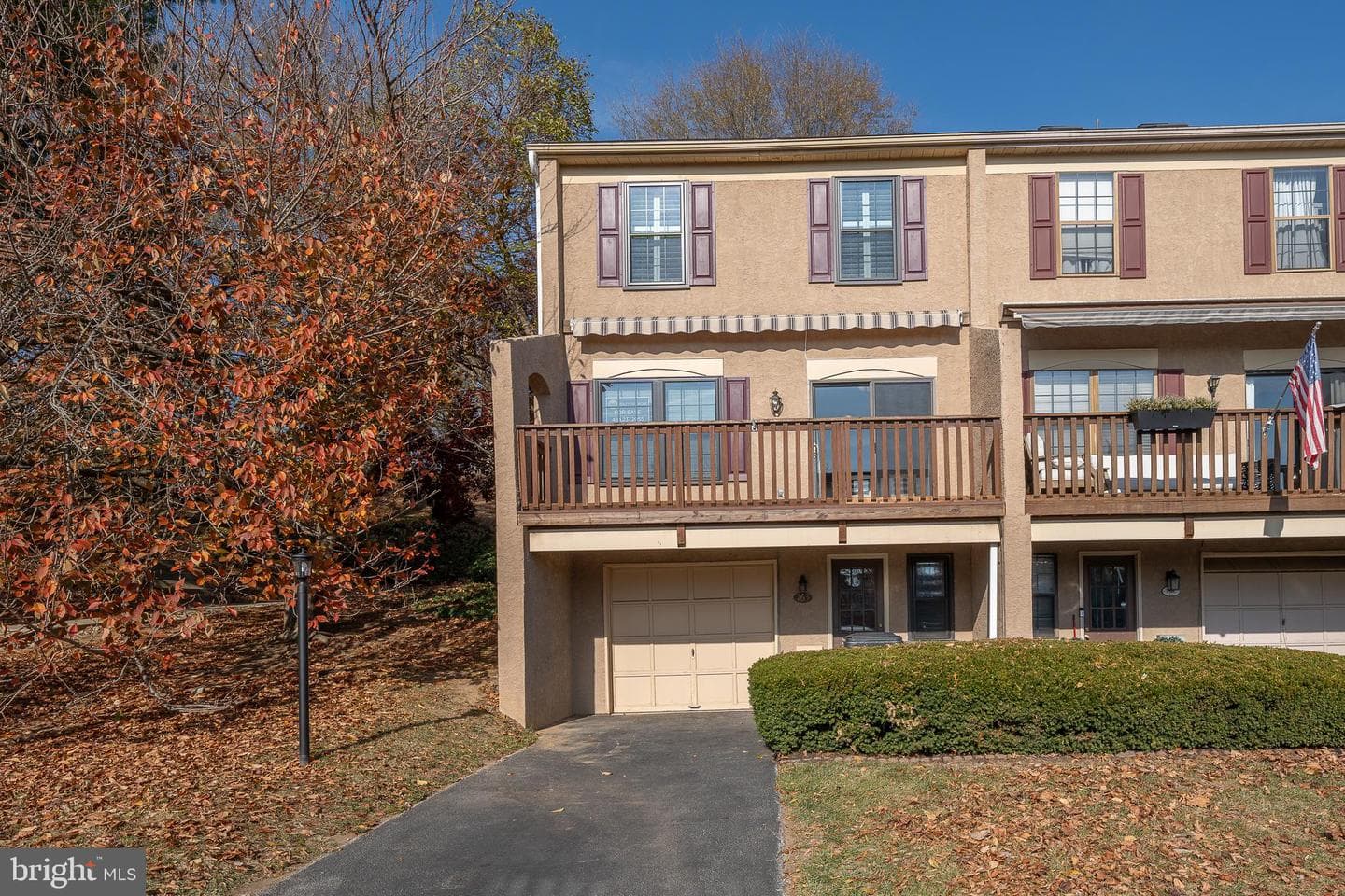 763 Scotch Way photo 1