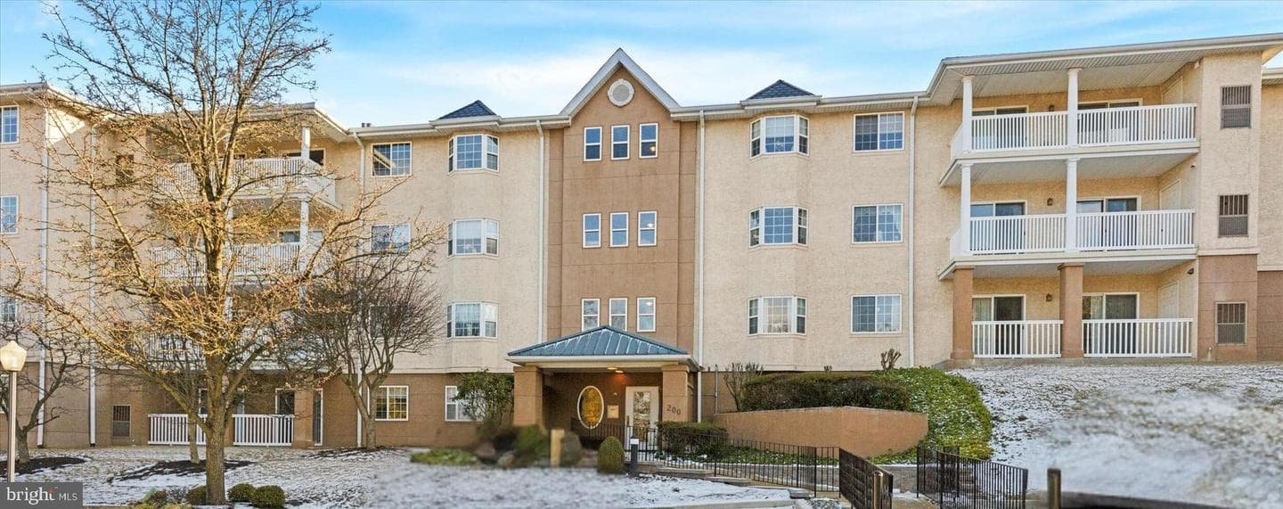 205 Paoli Pointe Drive #205g photo 1
