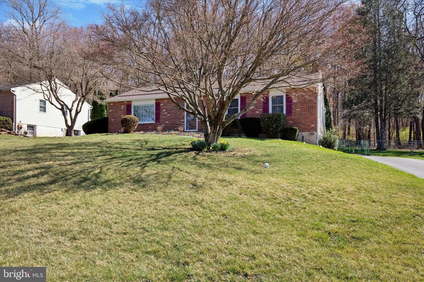 474 W Prospect Avenue photo 1