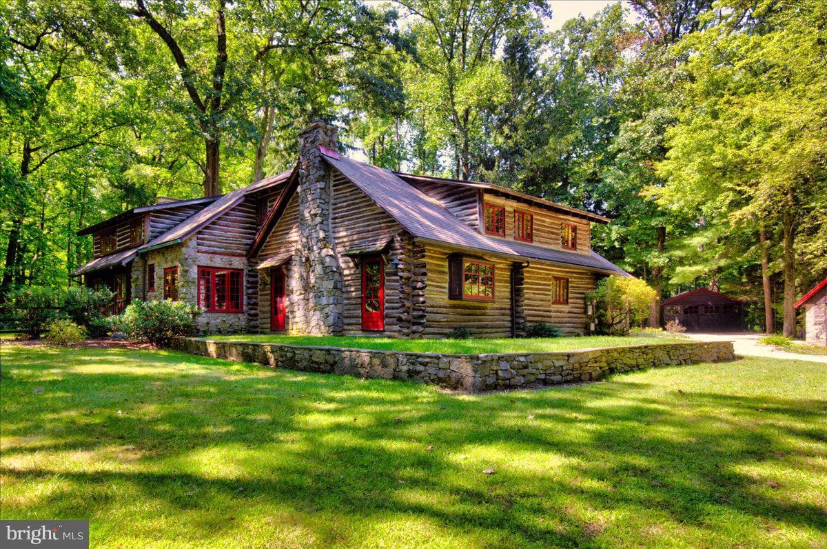 560 Clothier Springs Road photo 1