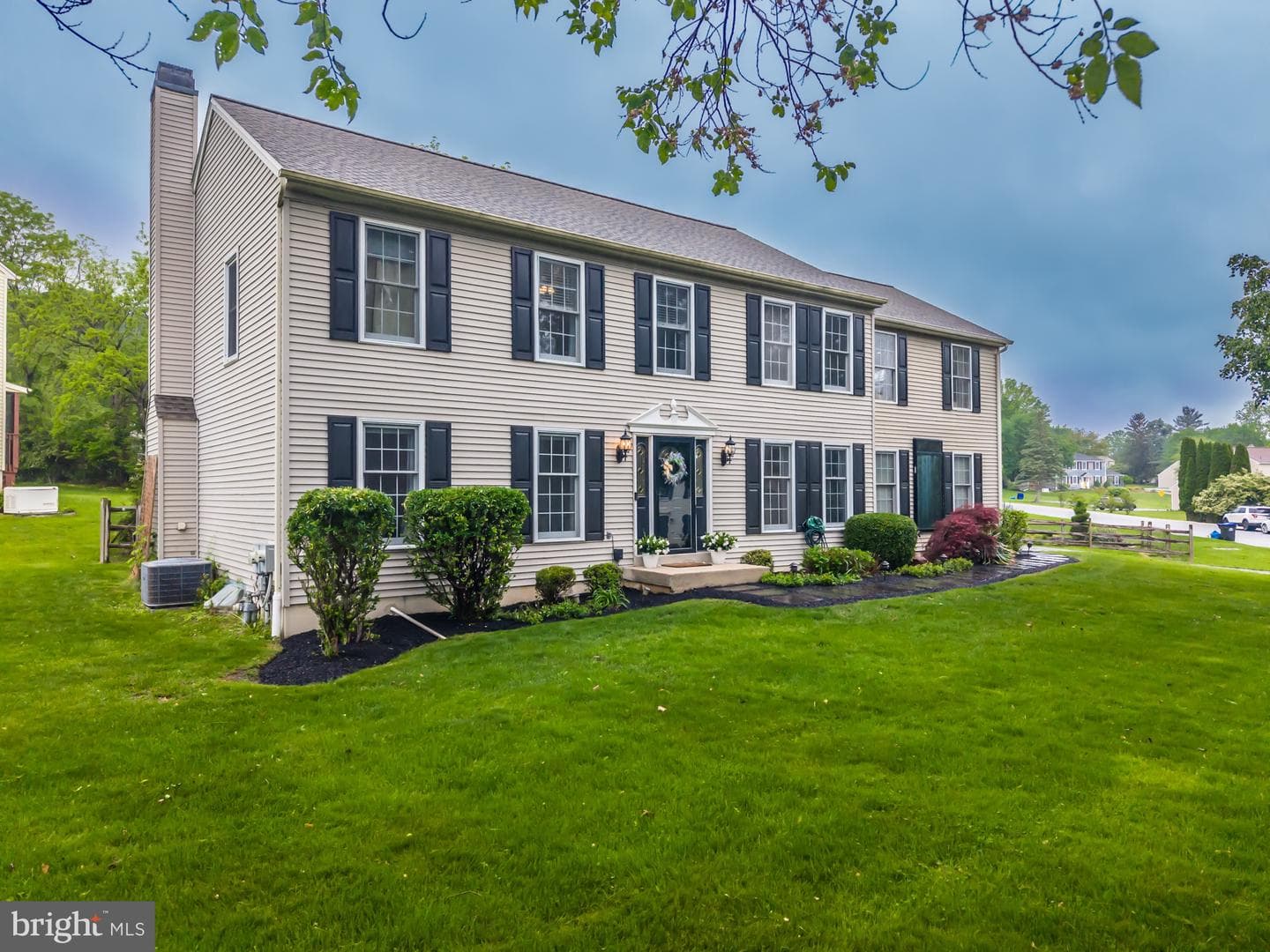 315 Tapestry Circle photo 1