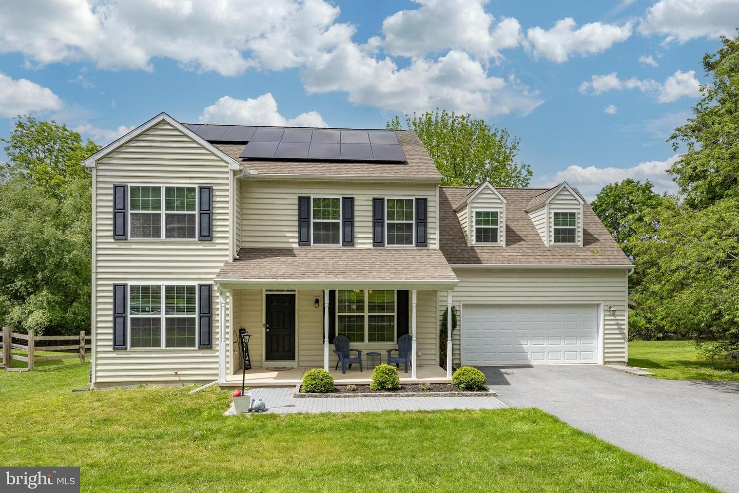 3237 Walnut Street photo 1