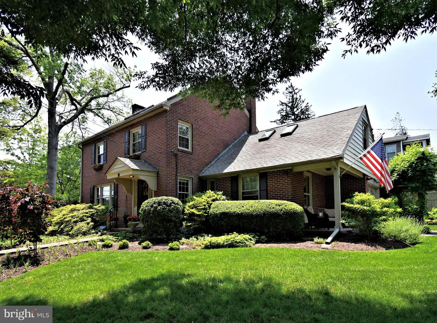 280 Griffen Street photo 1