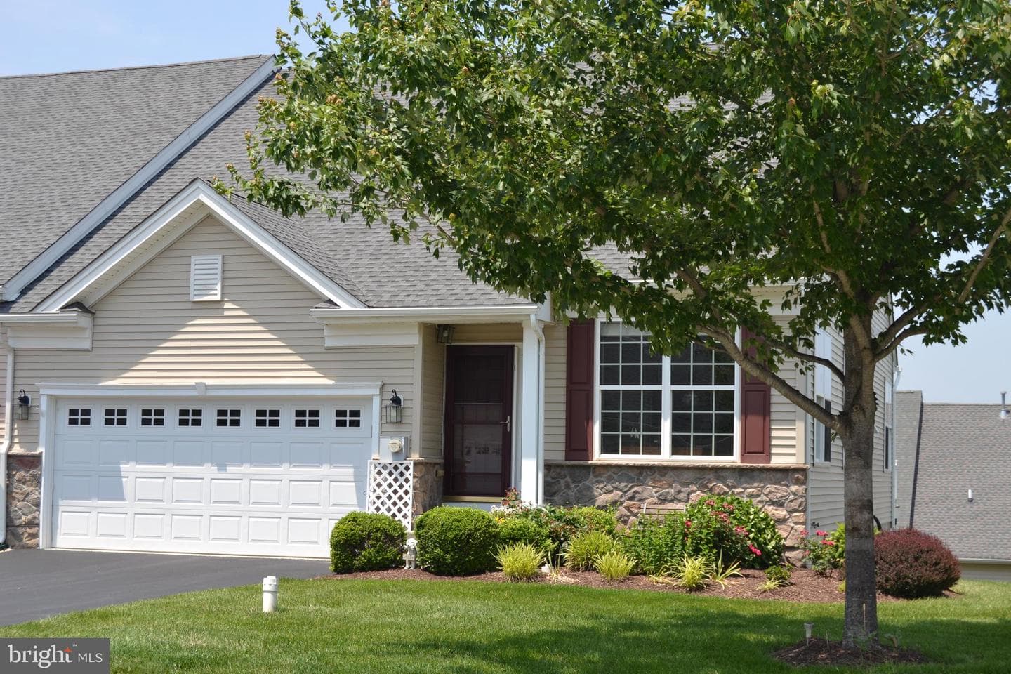 152 Stoyer Road photo 1