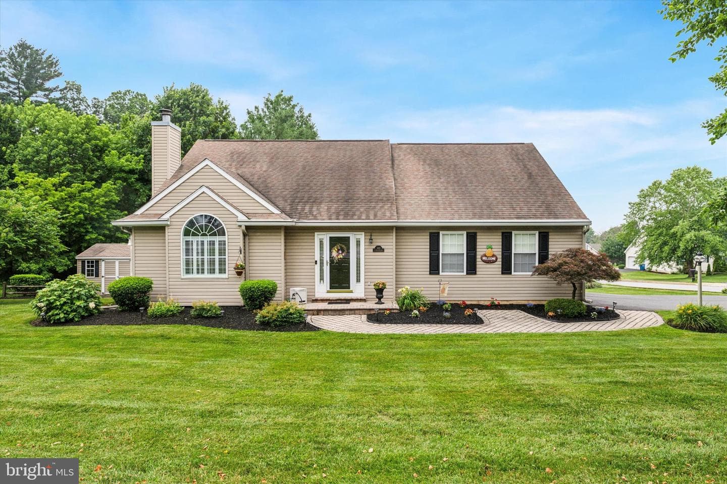 302 S Brookside Drive photo 1