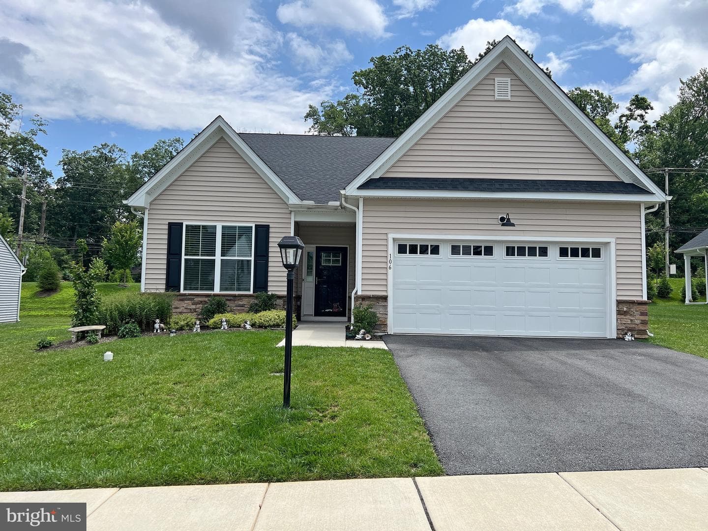 106 Lilac Court photo 1