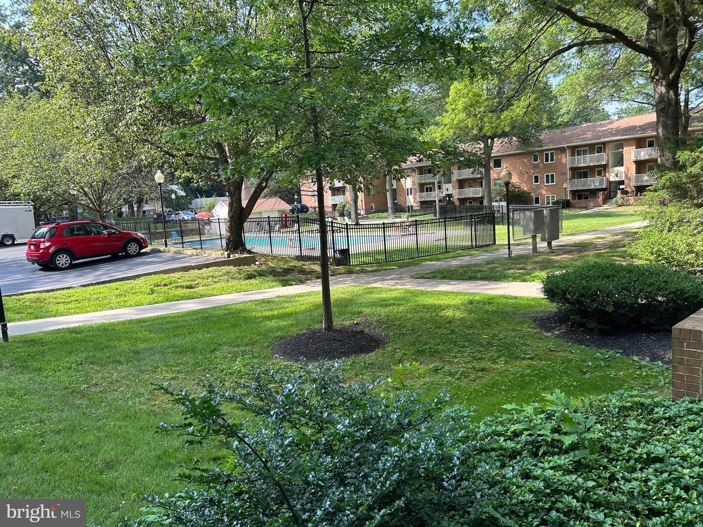 300 Winding Way #b-6 photo 1