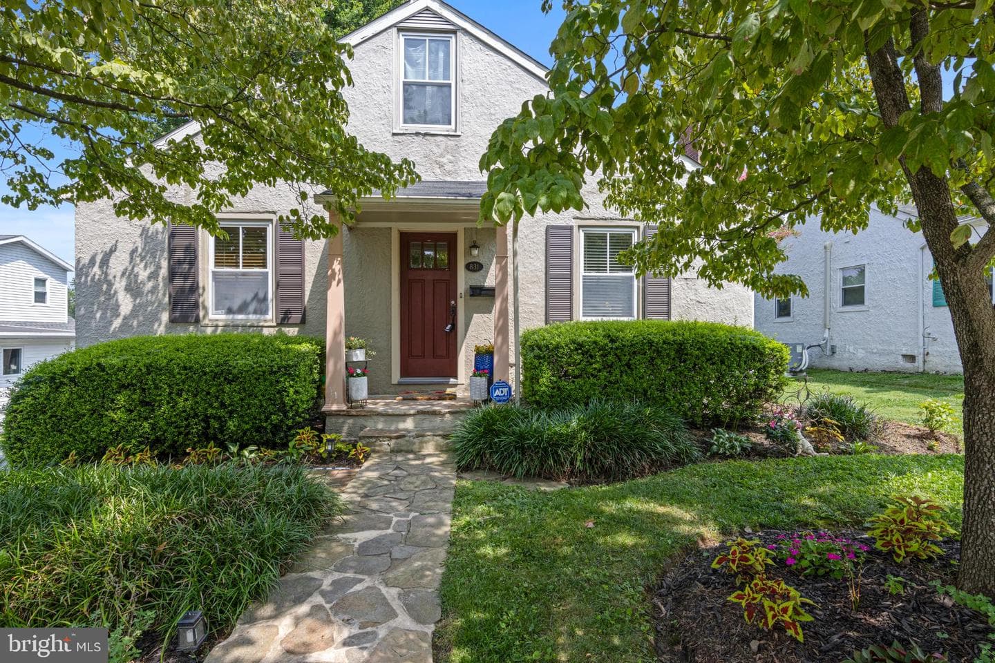 831 Taylor Street photo 1