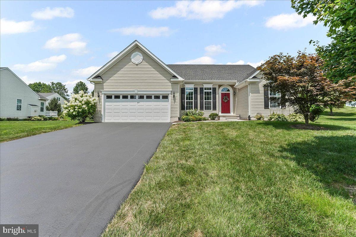 7 Rouse Drive photo 1