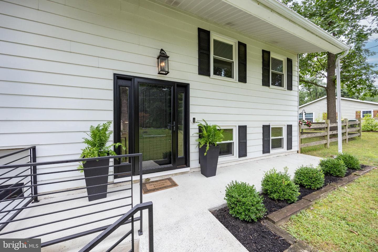 1522 Doyle Drive photo 1
