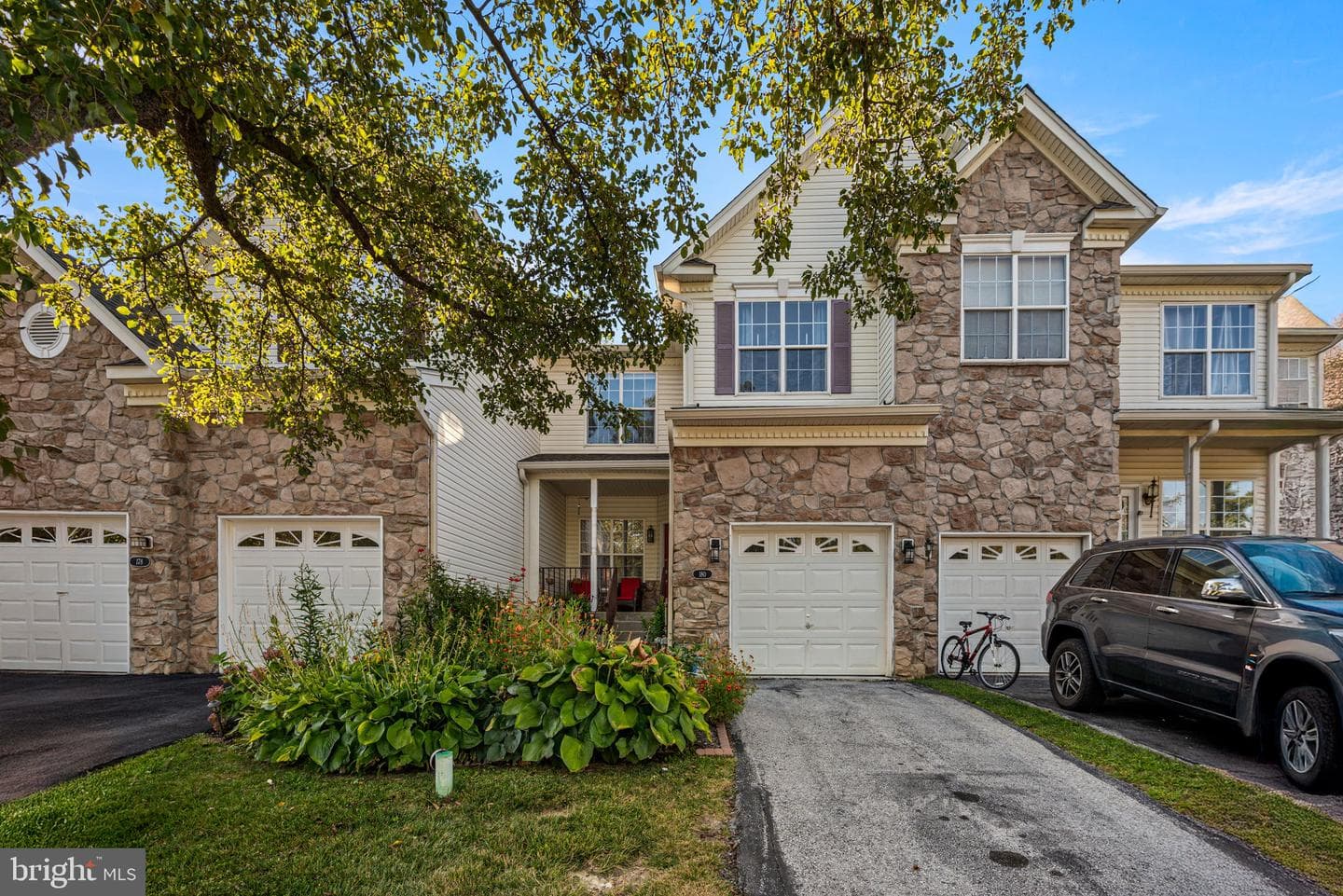 180 Birchwood Drive photo 1