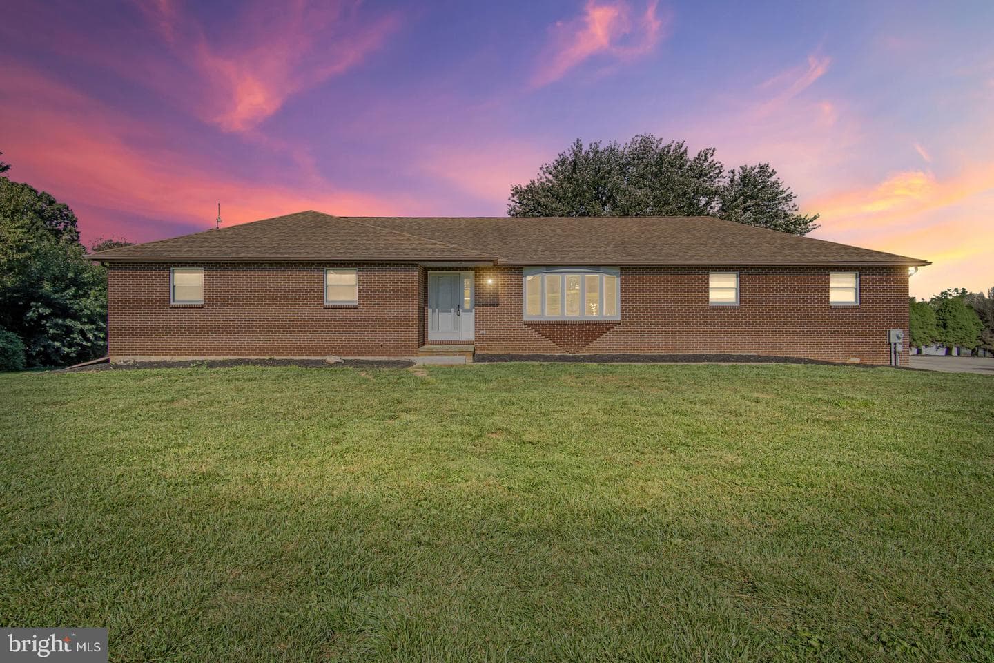 21 Keller Road photo 1
