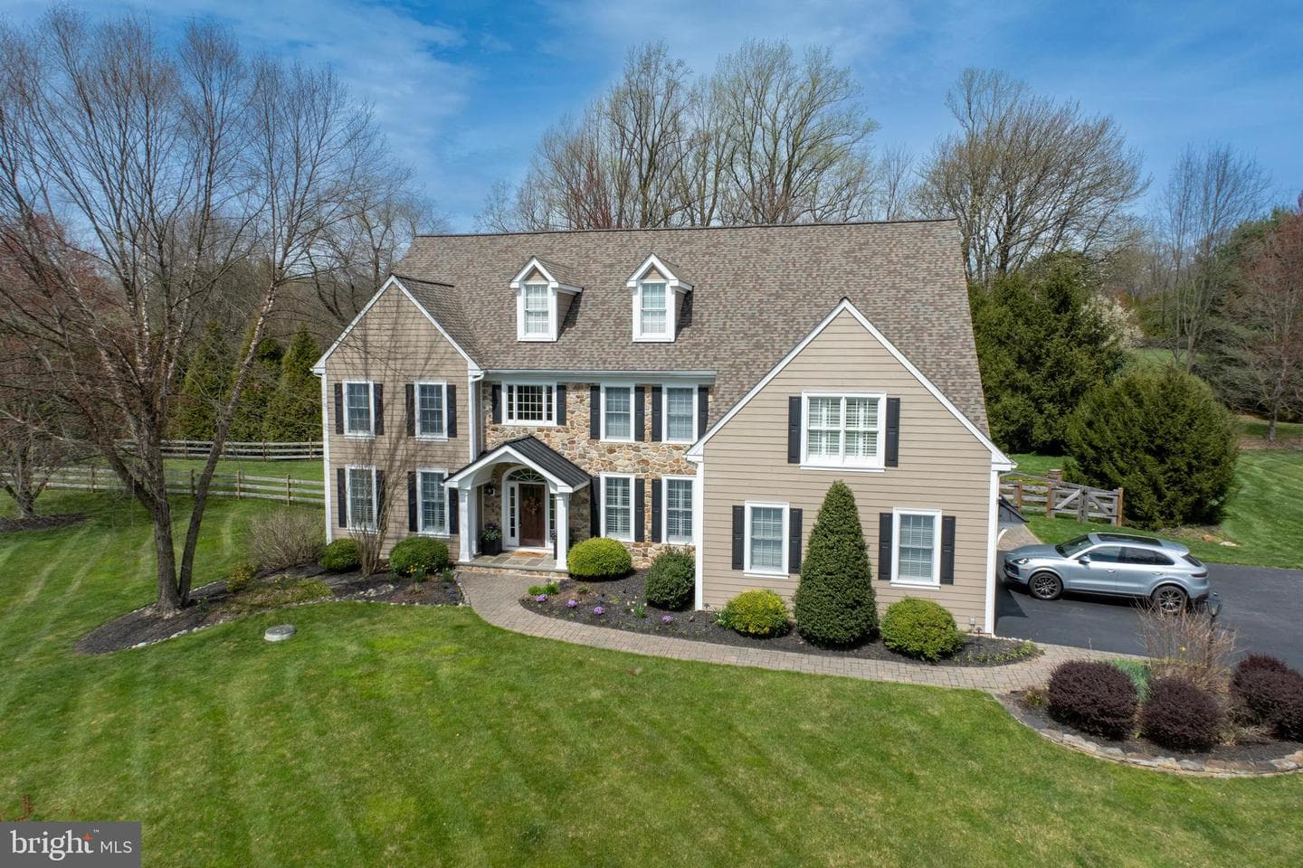 5 Rockford Crossing Drive photo 1