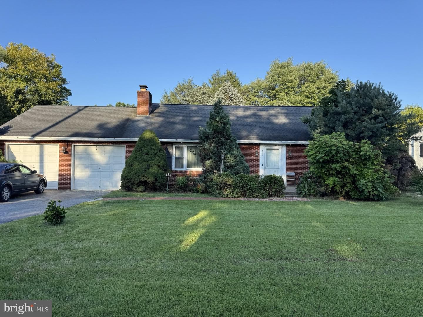 401 Bondsville Road photo 1