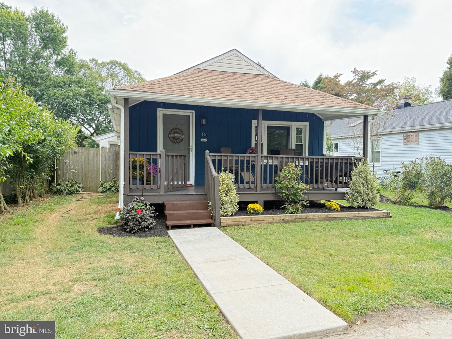 16 Parkside Avenue photo 1