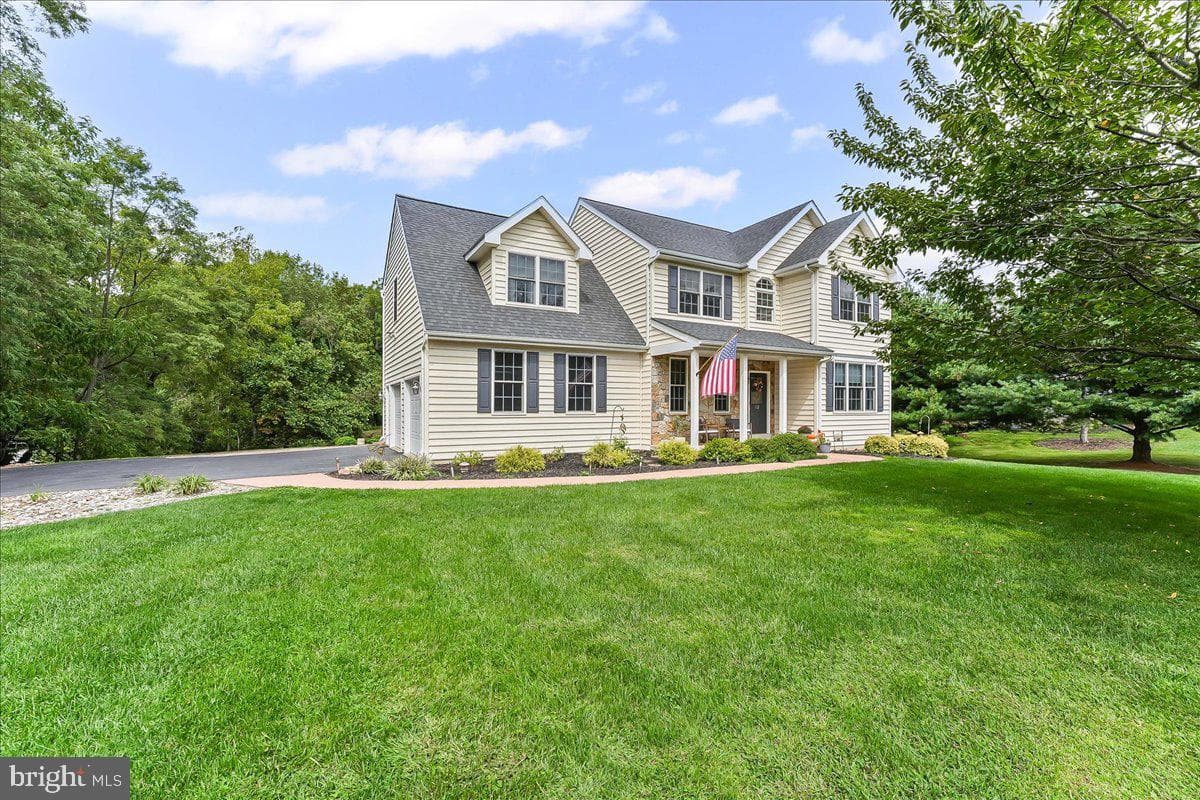 12 Owenwood Drive photo 1