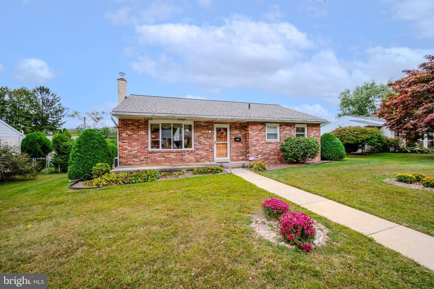 816 Charles Street photo 1