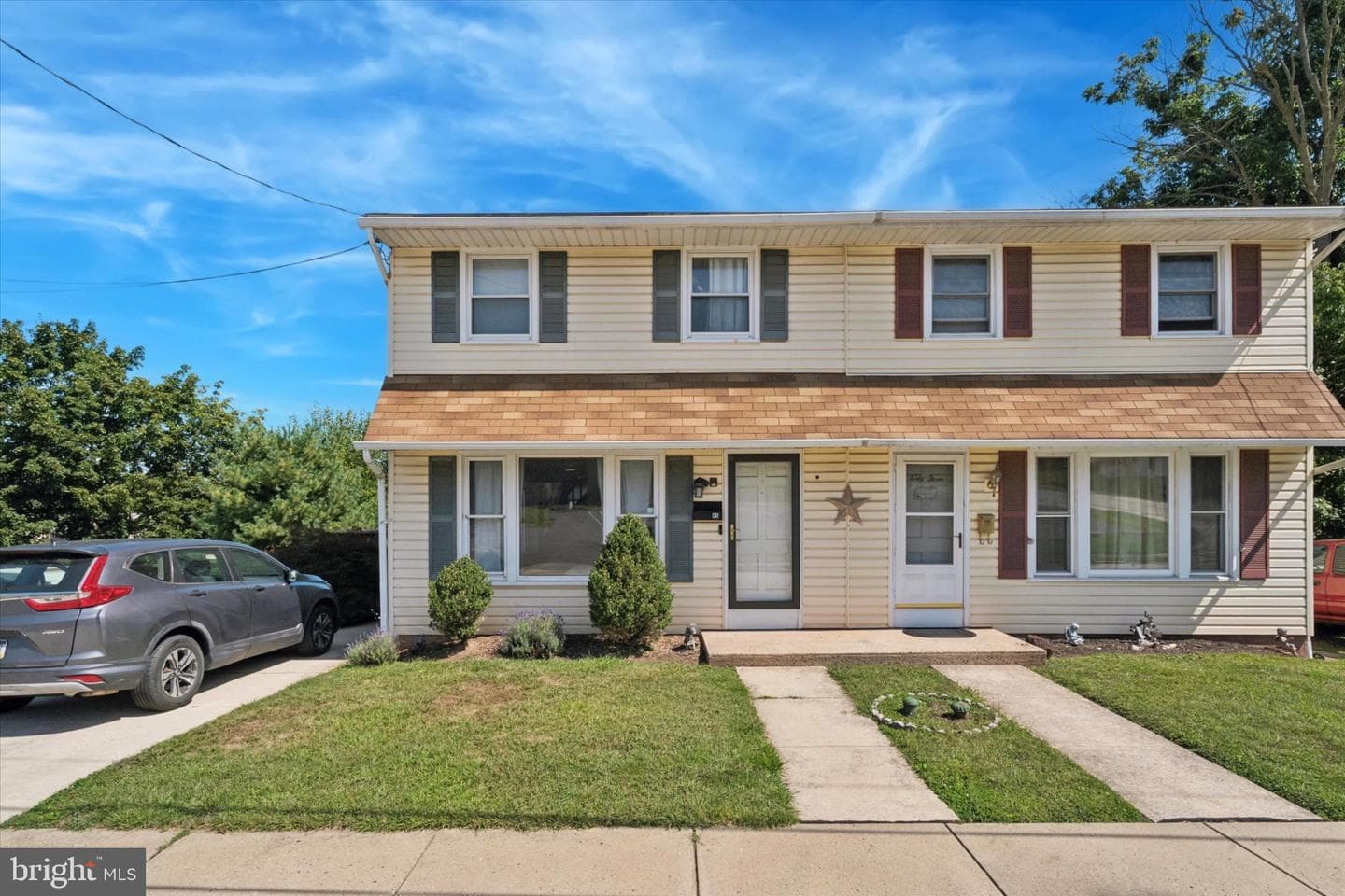 45 Central Avenue photo 1