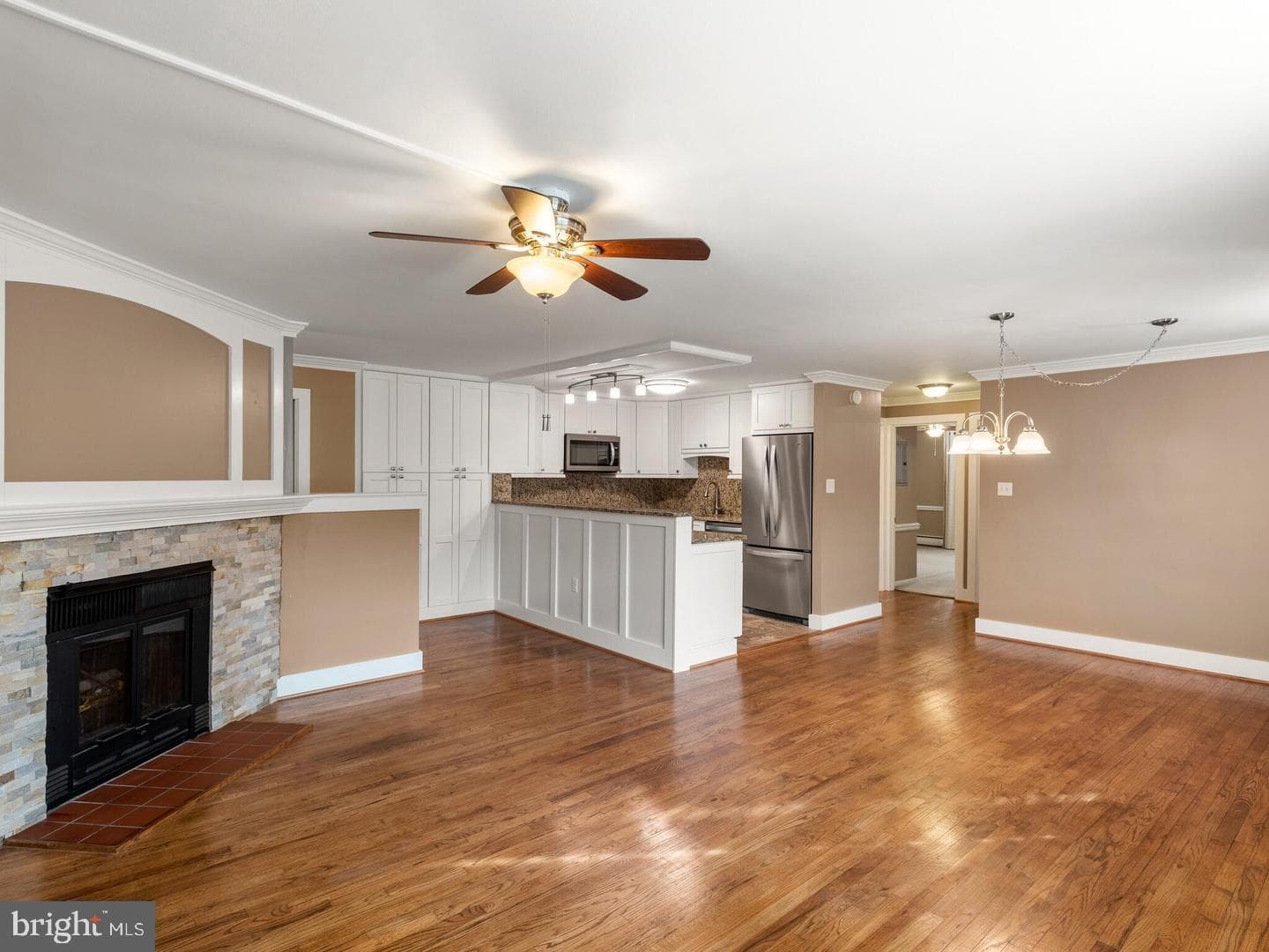 175 W King Street #307 photo 1