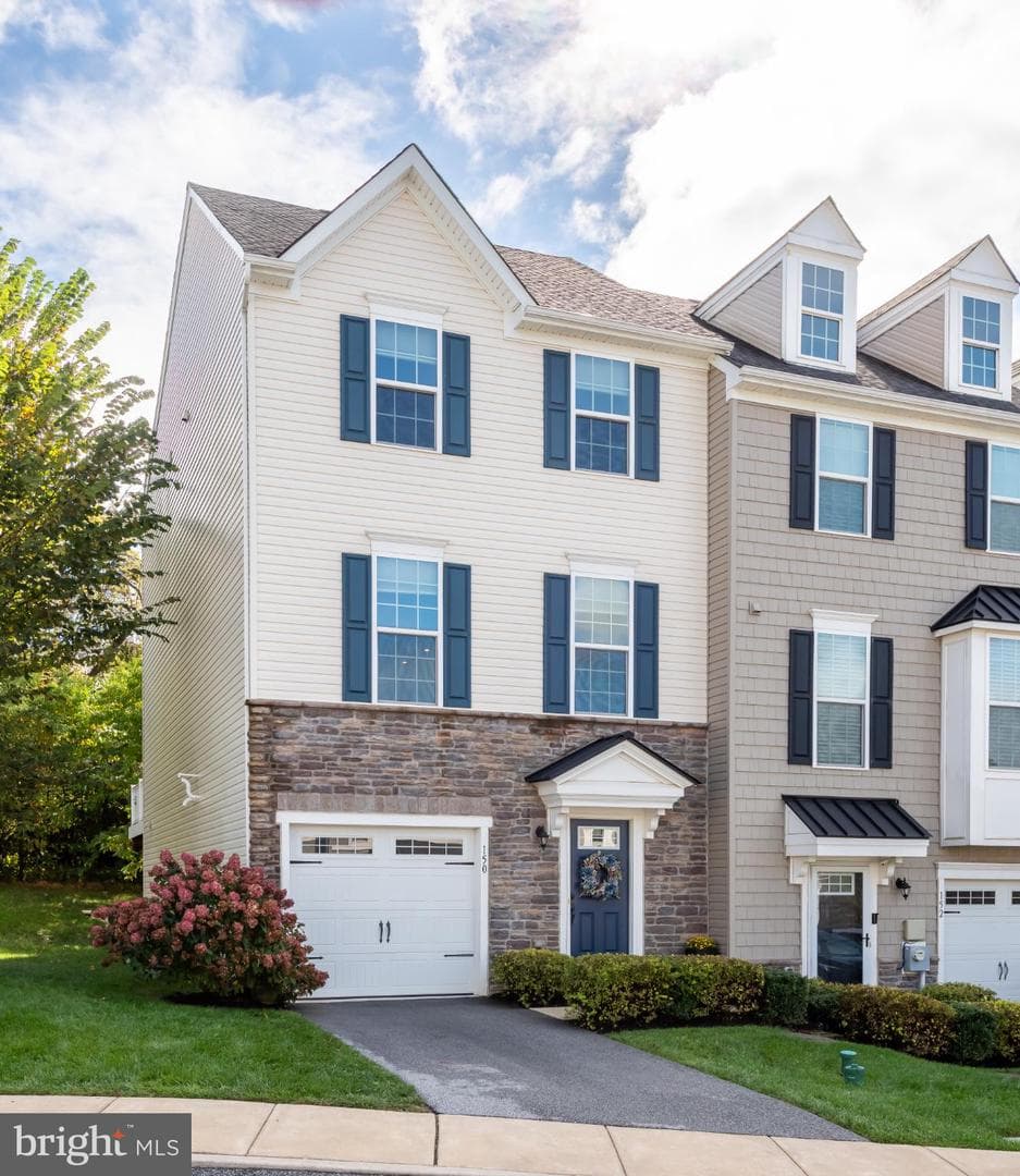 150 Mulberry Drive photo 1