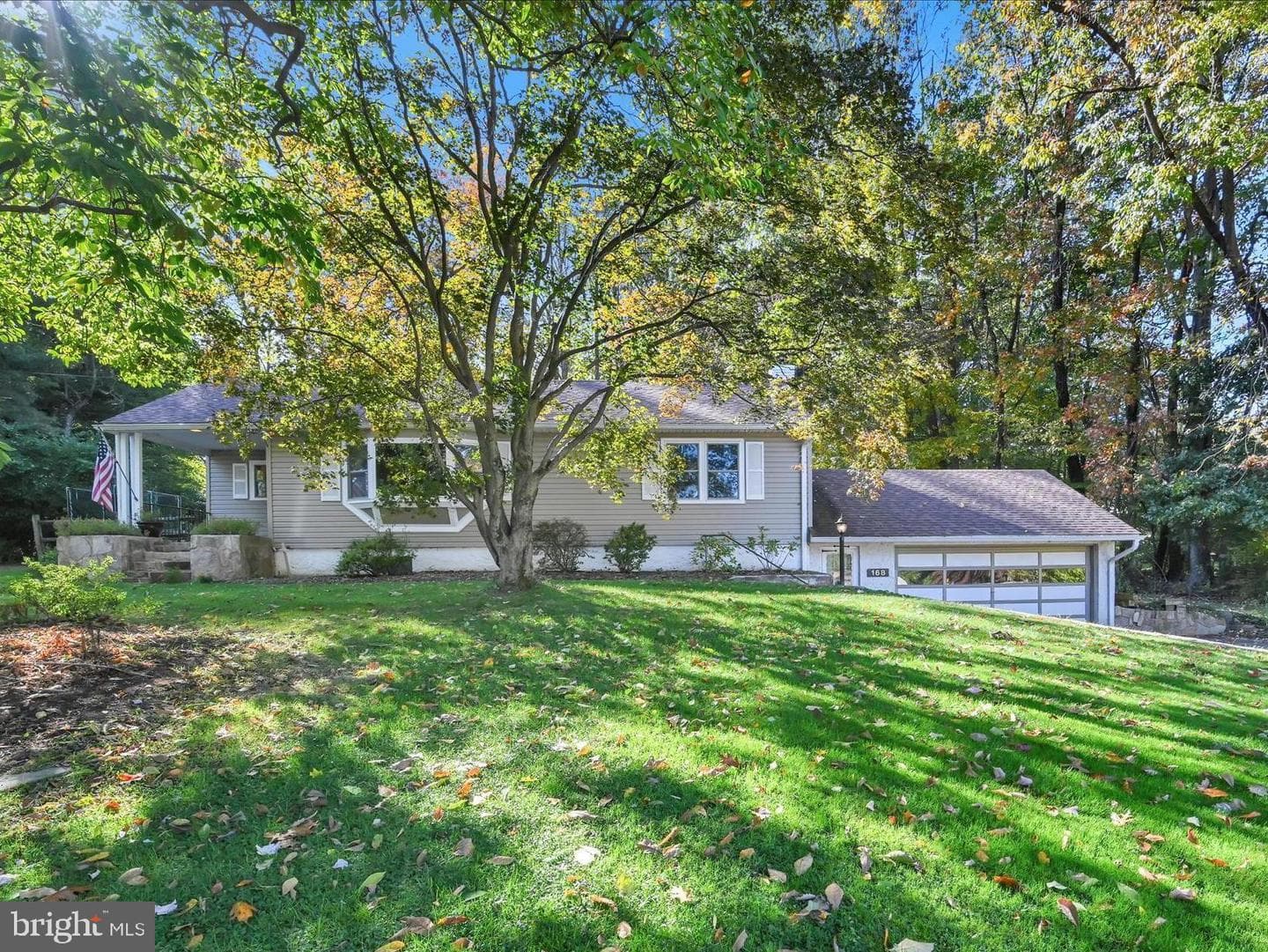 168 Valleyview Drive photo 1
