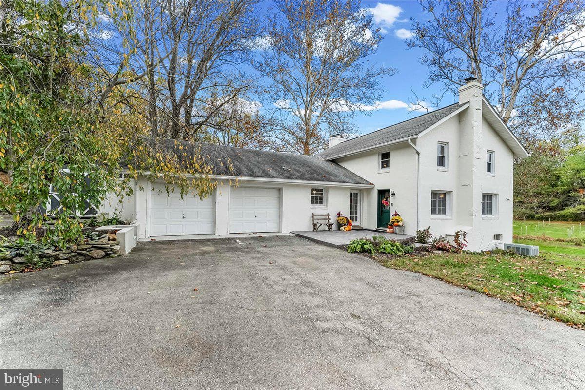 132 Hess Mill Road photo 1