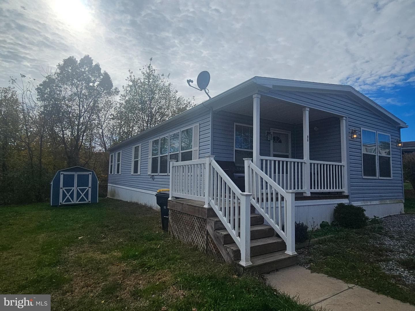 98 Erica Circle photo 1