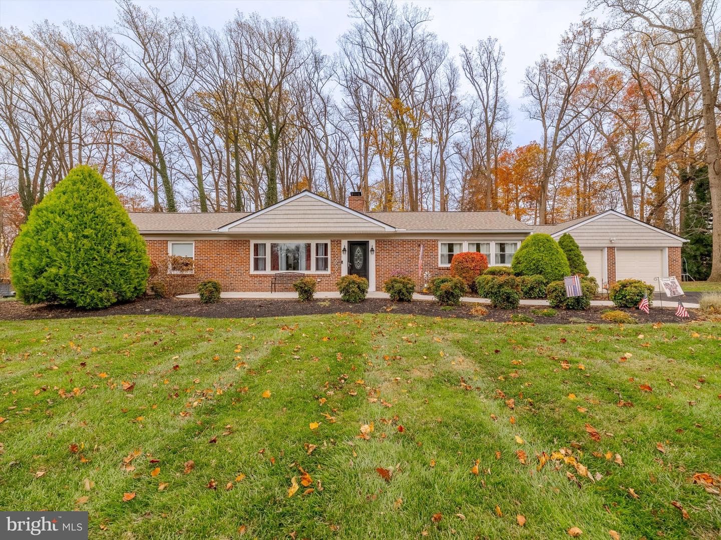 705 Potter Drive photo 1