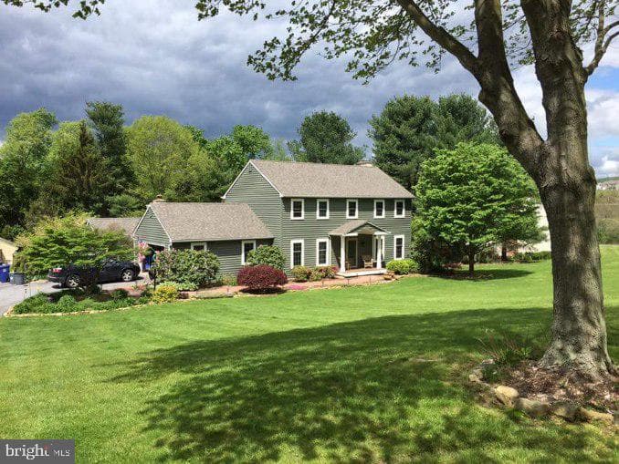 115 Evergreen Drive photo 1