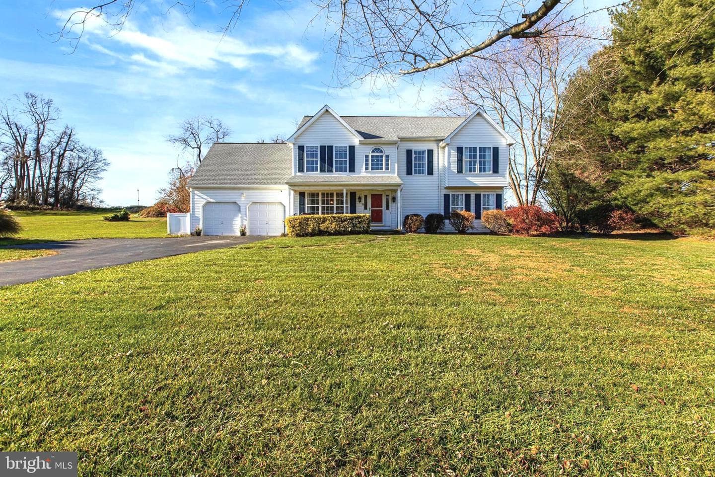 107 Skyview Lane photo 1