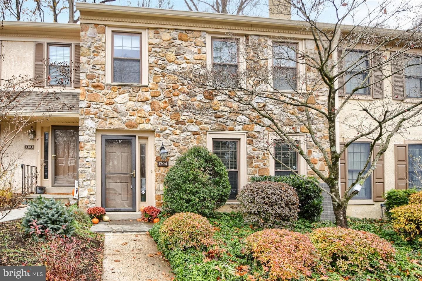 1304 Weatherstone Drive #1304 photo 1