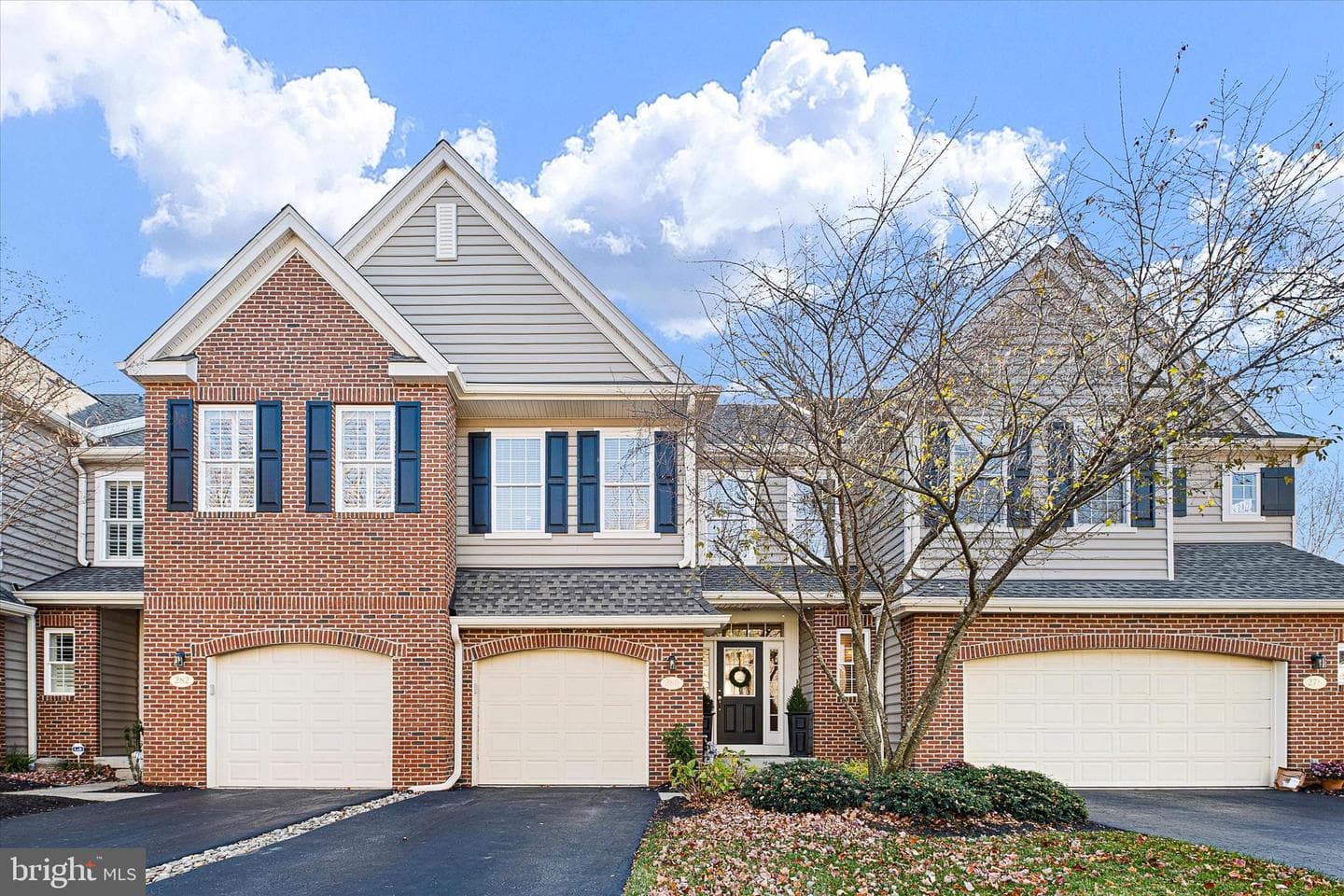 280 Cherry Lane photo 1