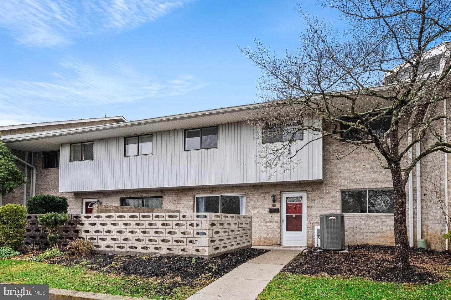 1518 Manley Road #b20 photo 1