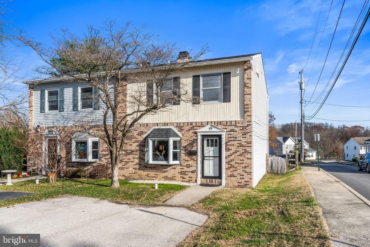 19 Evergreen Lane photo 1