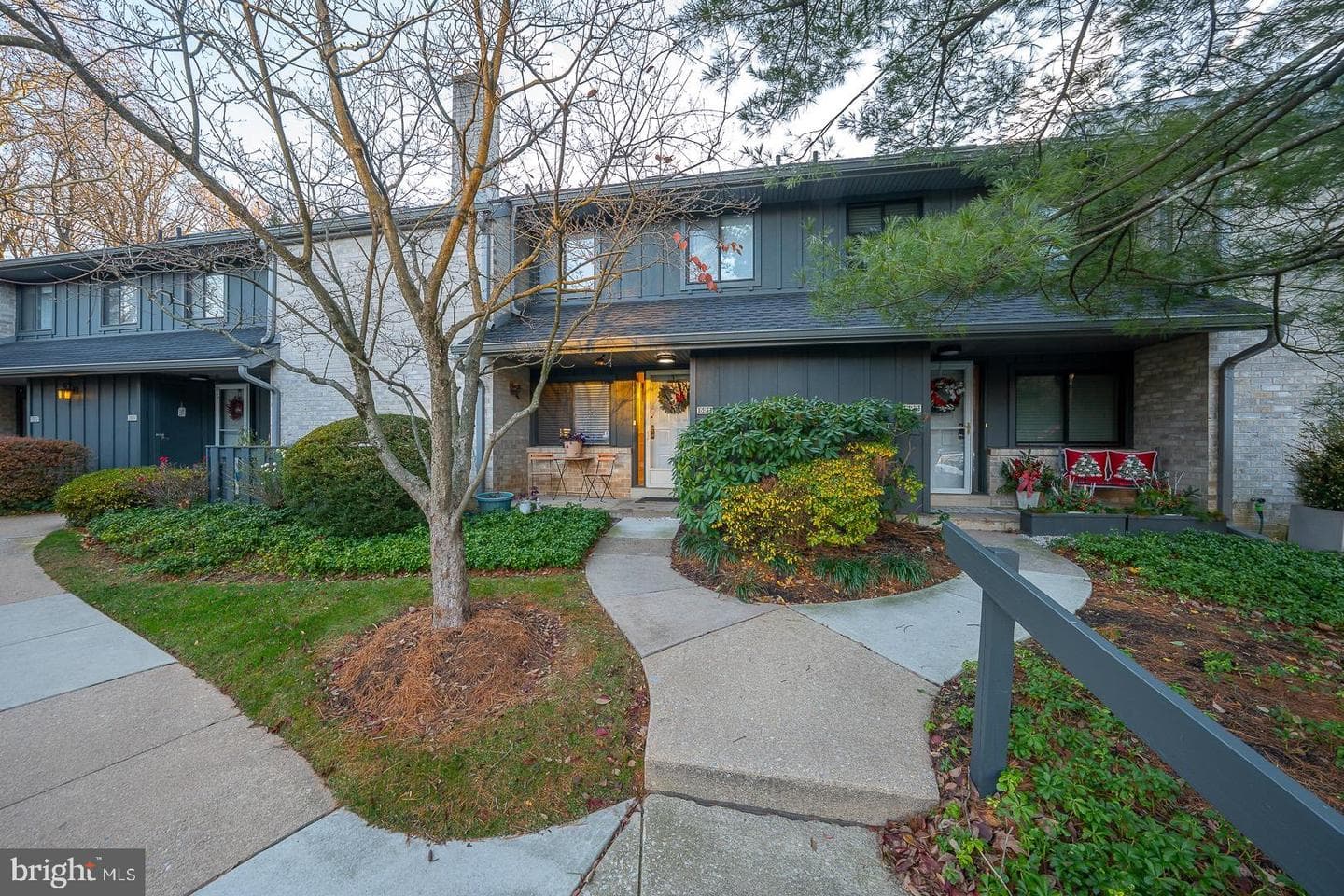 521 Foxwood Lane #521 photo 1
