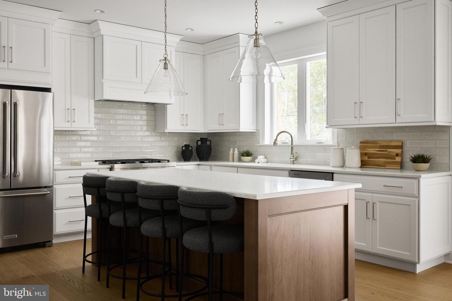 108 Lexington Manor #lot 3