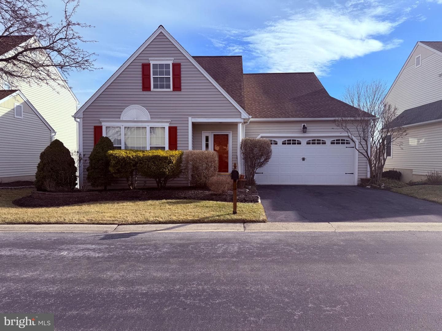 403 Carpenters Cove Lane photo 1