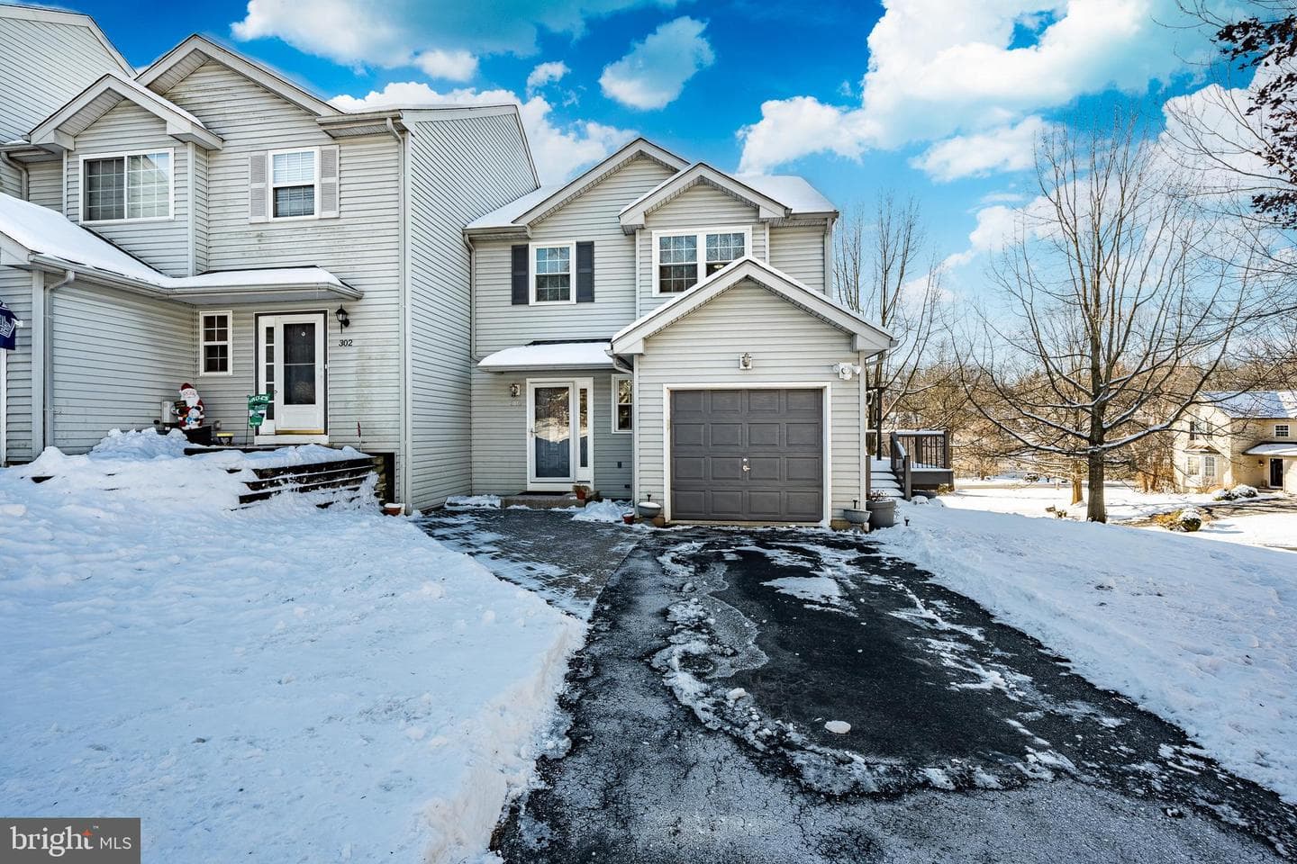 300 Revere Court photo 1