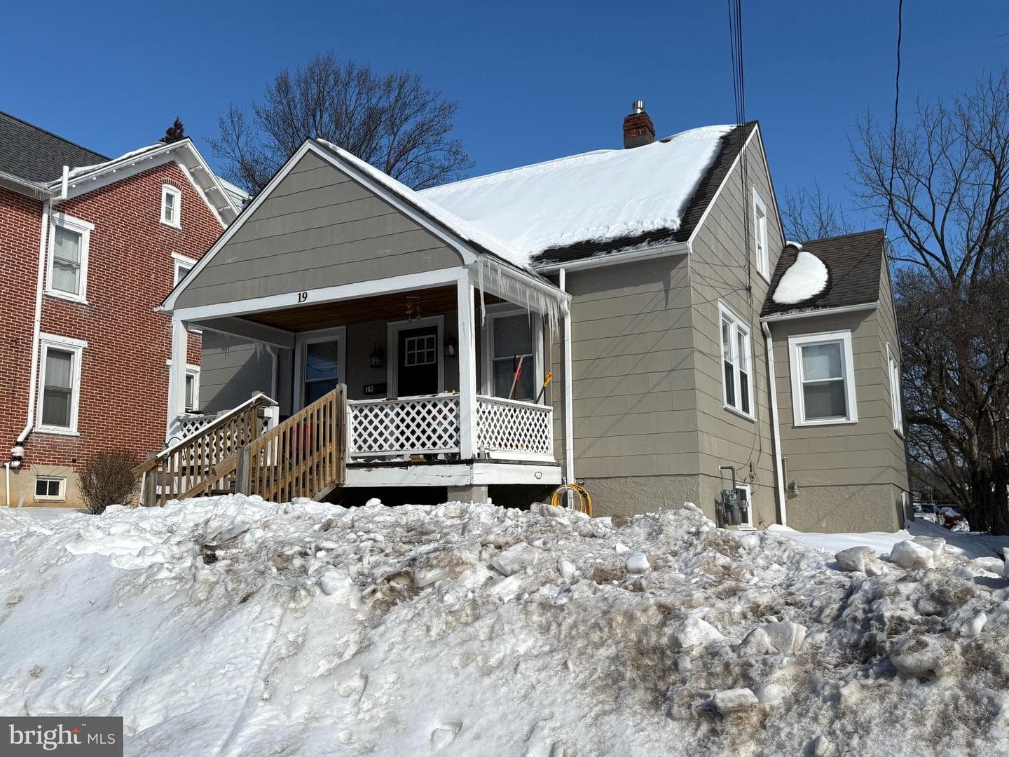 19 Oakland Avenue