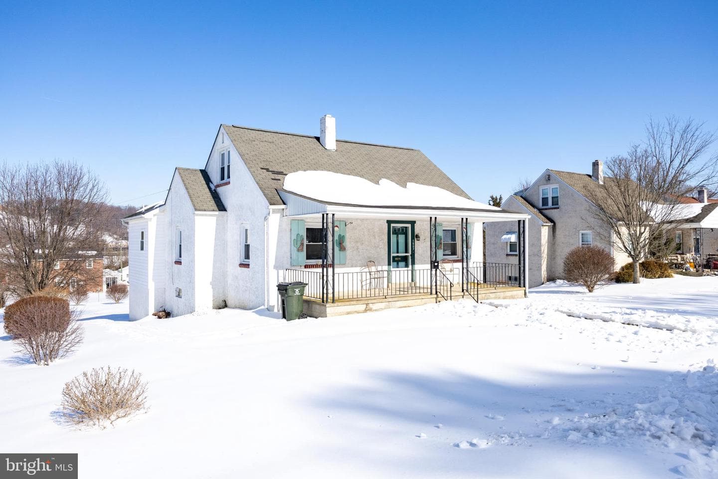 1507 Stirling Street photo 1