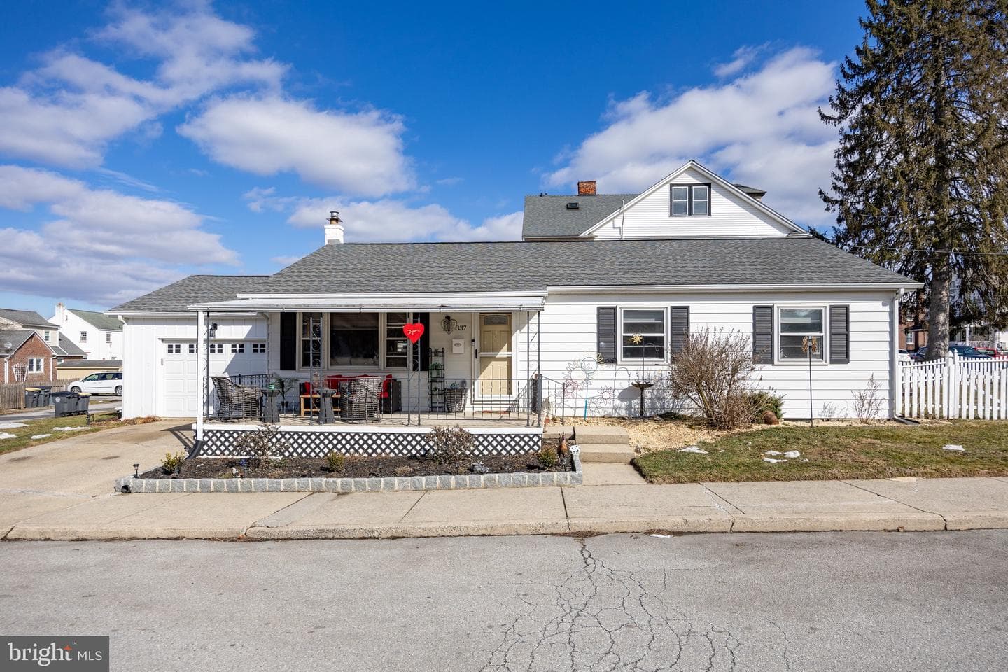 337 Highland Avenue photo 1